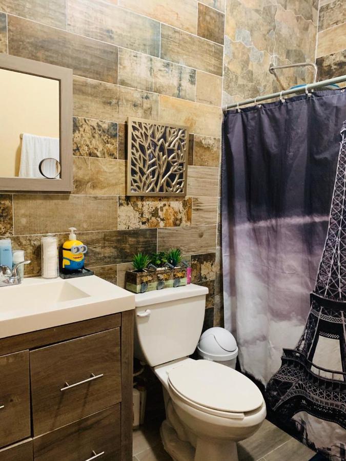 Апартаменти Franks House "Shared House" Канкун Екстер'єр фото